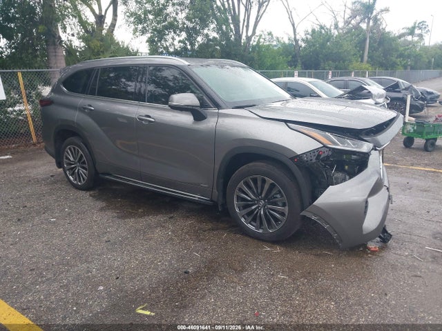 2025 TOYOTA HIGHLANDE LIMITED 25TH EDITION