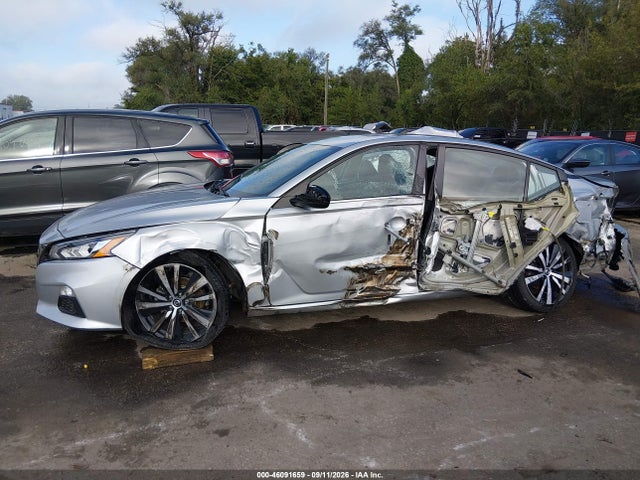 2022 NISSAN ALTIMA SR FWD 15