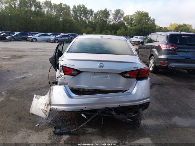2022 NISSAN ALTIMA SR FWD 17