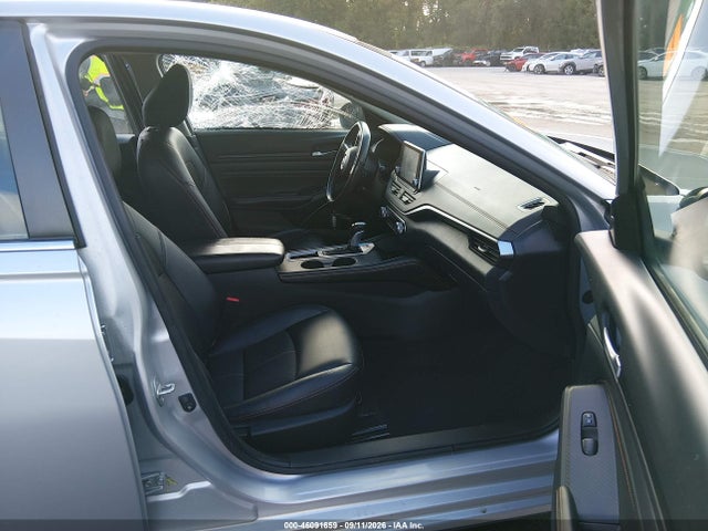 2022 NISSAN ALTIMA SR FWD 5