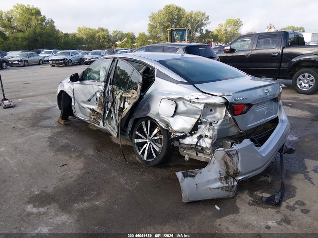 2022 NISSAN ALTIMA SR FWD 6