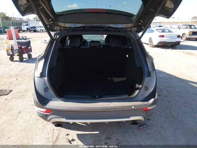 2018 LINCOLN MKC PREMIERE 16