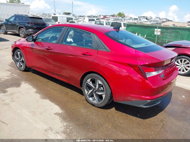 2023 HYUNDAI ELANTRA SEL 3