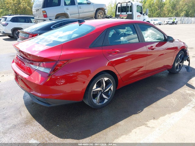 2023 HYUNDAI ELANTRA SEL 4