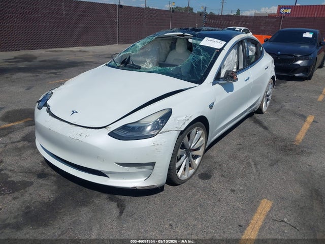 2018 TESLA MODEL 3 LONG RANGE/PERFORMANCE 2