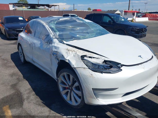 2018 TESLA MODEL 3 LONG RANGE/PERFORMANCE 6