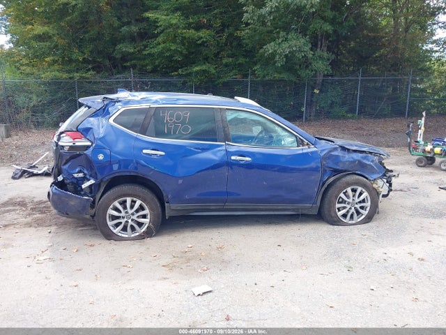 2017 NISSAN ROGUE SV 13