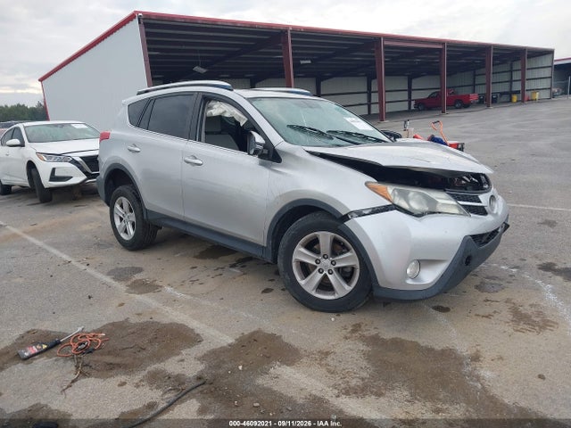 2014 TOYOTA RAV4 XLE