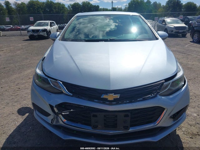 2017 CHEVROLET CRUZE LT AUTO 12