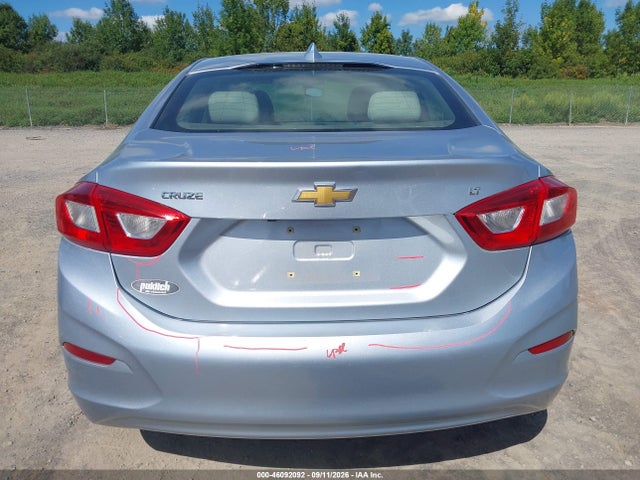 2017 CHEVROLET CRUZE LT AUTO 16