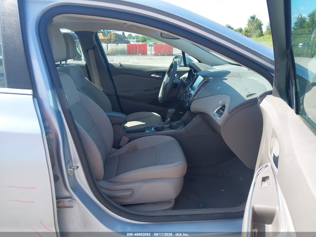 2017 CHEVROLET CRUZE LT AUTO 5