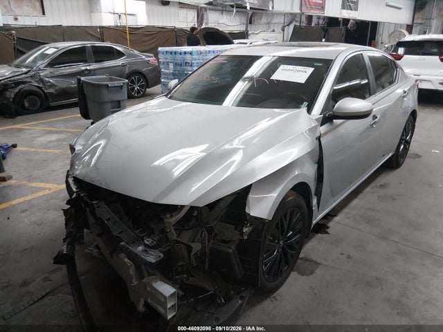 2025 NISSAN ALTIMA SV FWD 2