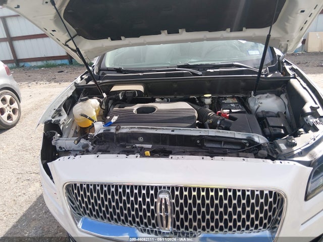 2019 LINCOLN NAUTILUS STANDARD 10