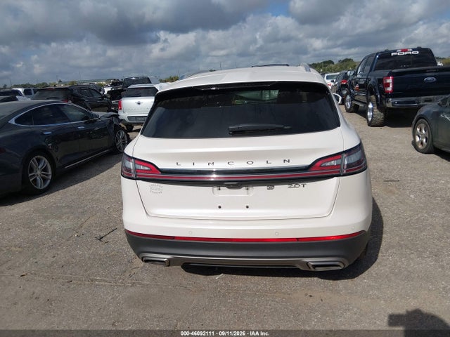 2019 LINCOLN NAUTILUS STANDARD 16