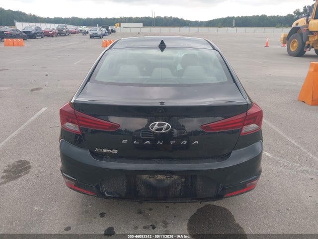 2019 HYUNDAI ELANTRA VALUE EDITION 17