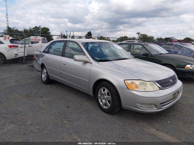 2002 TOYOTA AVALON XL