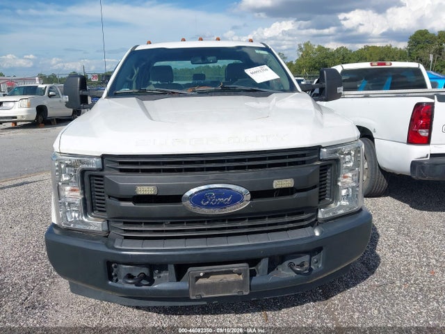 2019 FORD F-350 CHASSIS XL 12