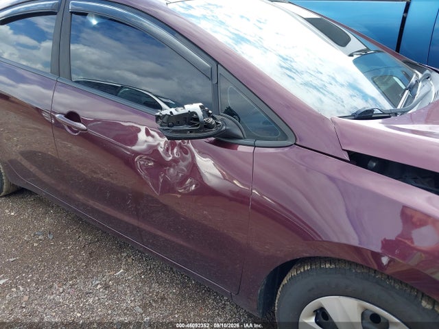 2017 KIA FORTE LX 14