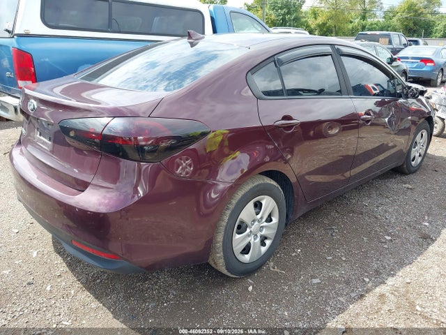 2017 KIA FORTE LX 4