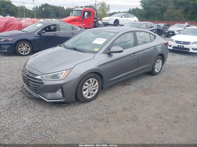 2019 HYUNDAI ELANTRA SE 2