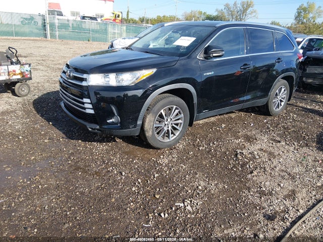 2019 TOYOTA HIGHLANDER HYBRID XLE 2