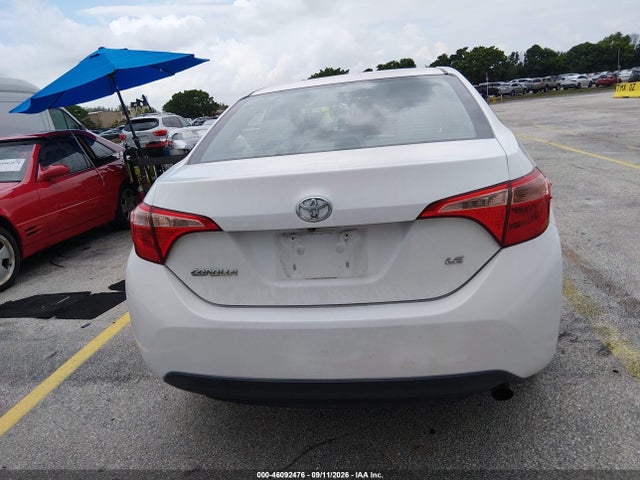 2017 TOYOTA COROLLA LE 17