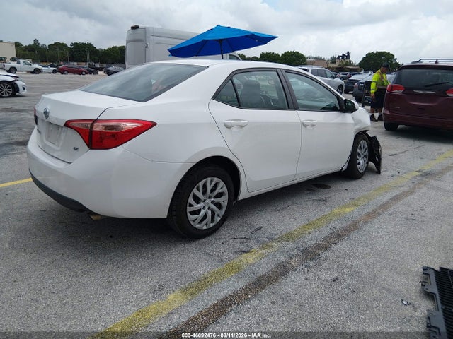 2017 TOYOTA COROLLA LE 4