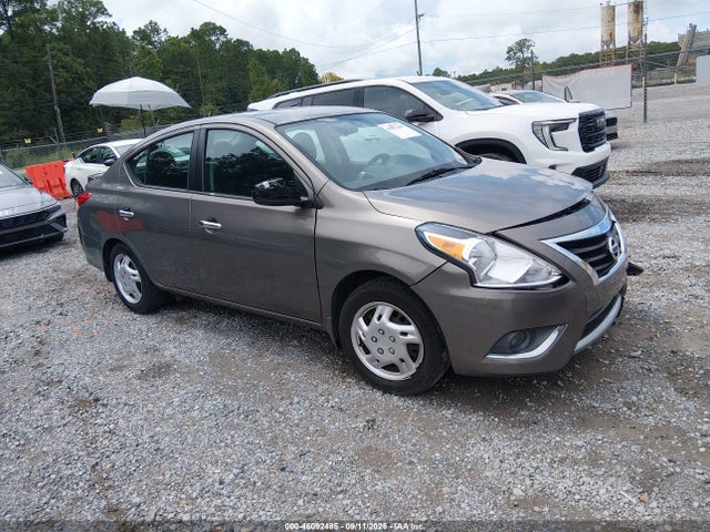 2015 NISSAN VERSA 1.6 SV