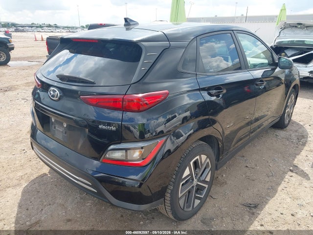 2023 HYUNDAI KONA ELECTRIC SE 4