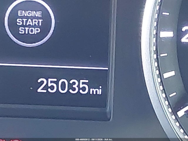 2019 HYUNDAI ELANTRA LIMITED 16