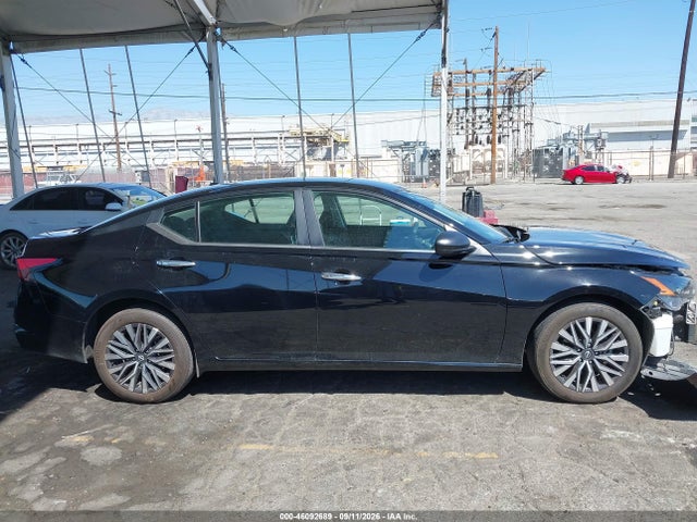 2025 NISSAN ALTIMA SV FWD 14