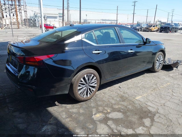 2025 NISSAN ALTIMA SV FWD 4