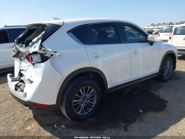 2017 MAZDA CX-5 SPORT 4