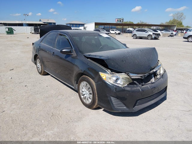 2014 TOYOTA CAMRY LE