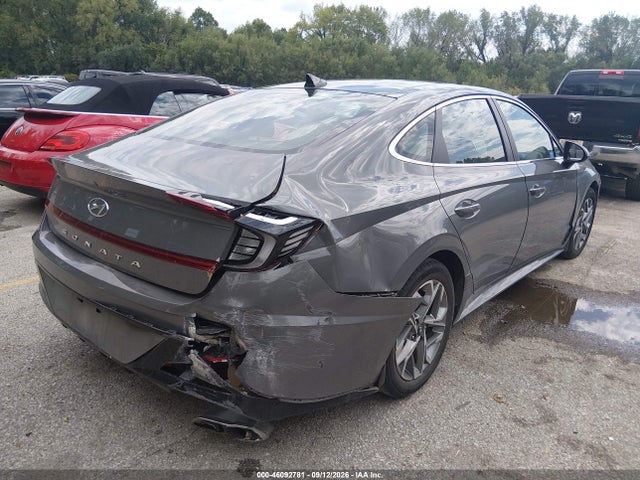2022 HYUNDAI SONATA SEL 4