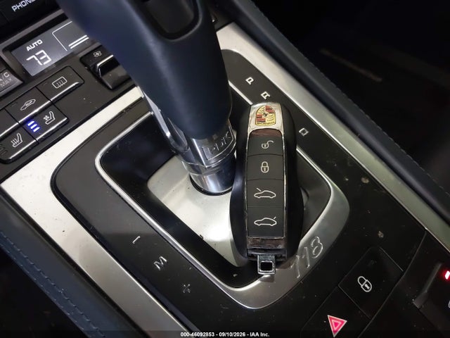 2019 PORSCHE 718 CAYMAN 11