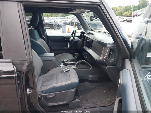 2023 FORD BRONCO OUTER BANKS 5