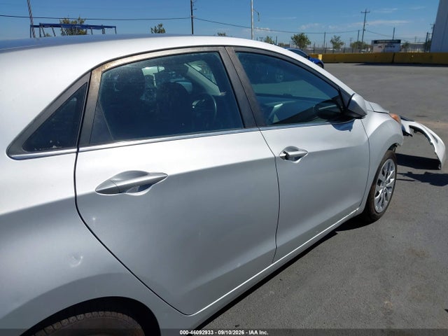 2017 HYUNDAI ELANTRA GT 14