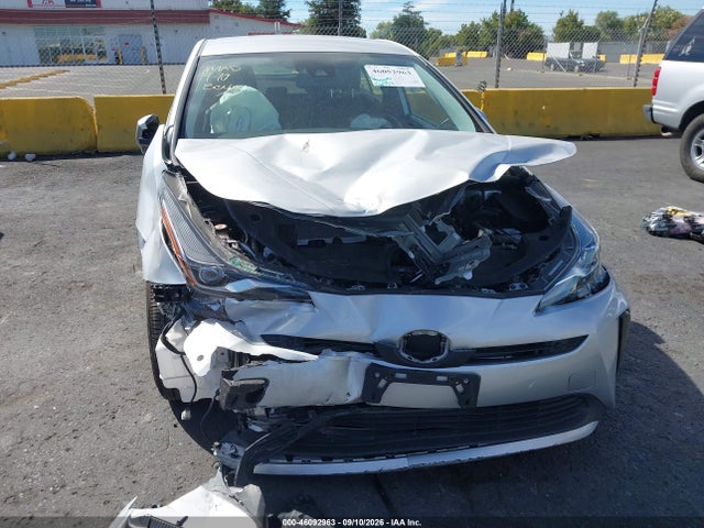 2019 TOYOTA PRIUS LIMITED 6
