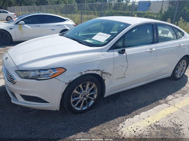 2017 FORD FUSION HYBRID SE 6