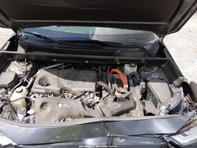 2022 TOYOTA RAV4 HYBRID XSE 10