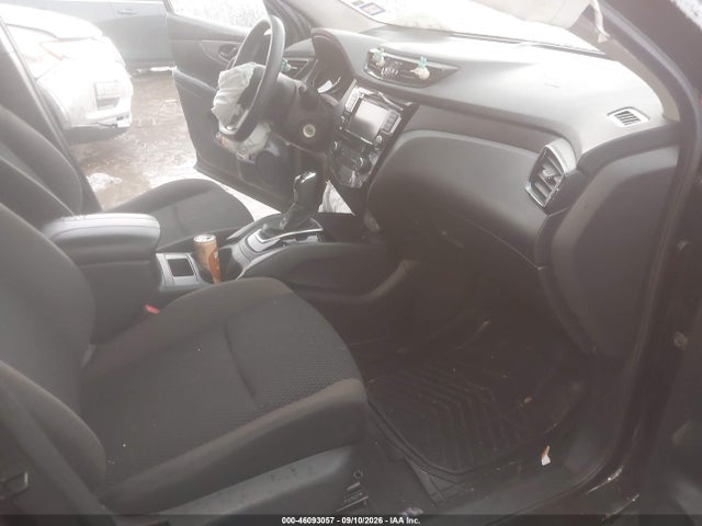 2022 NISSAN ROGUE SPORT S FWD XTRONIC CVT 5