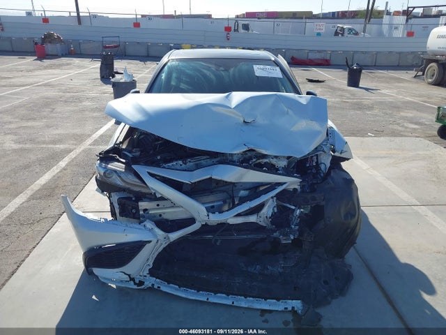 2023 TOYOTA CAMRY XSE HYBRID 6