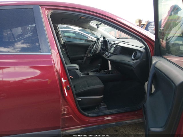 2018 TOYOTA RAV4 LE 5