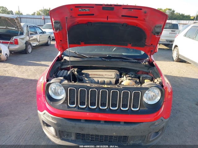 2017 JEEP RENEGADE LATITUDE FWD 10