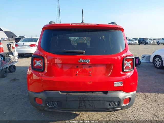 2017 JEEP RENEGADE LATITUDE FWD 16