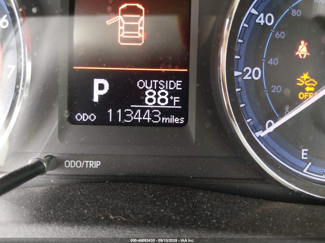 2019 TOYOTA COROLLA LE 15
