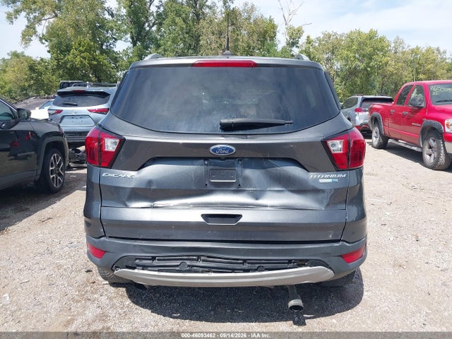 2019 FORD ESCAPE TITANIUM 17