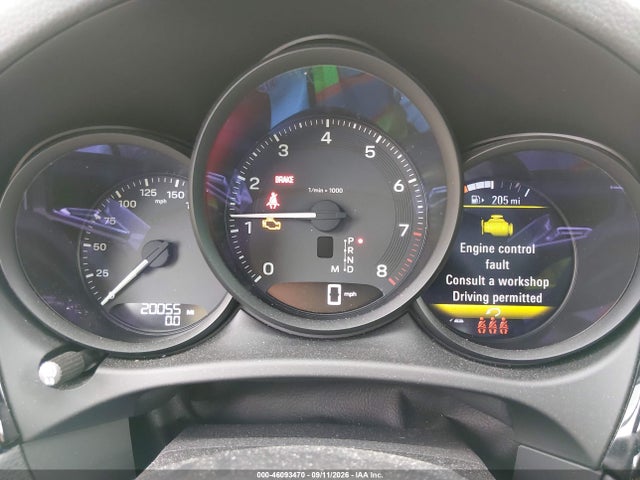 2023 PORSCHE MACAN T 7