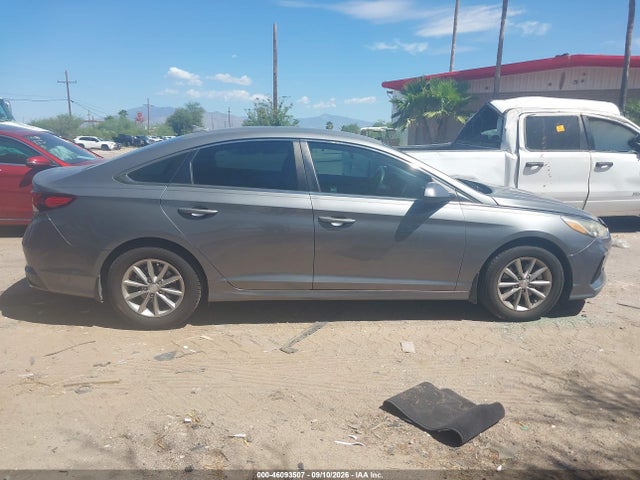 2018 HYUNDAI SONATA SE 12